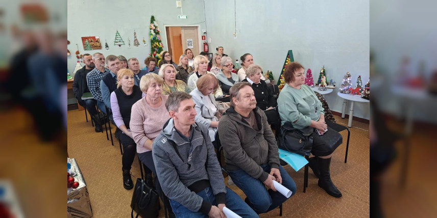 От идеи до модели: педагоги Находки обсудили инженерно-техническое будущее детей на базе МБУ ДО «Дома детского творчества»